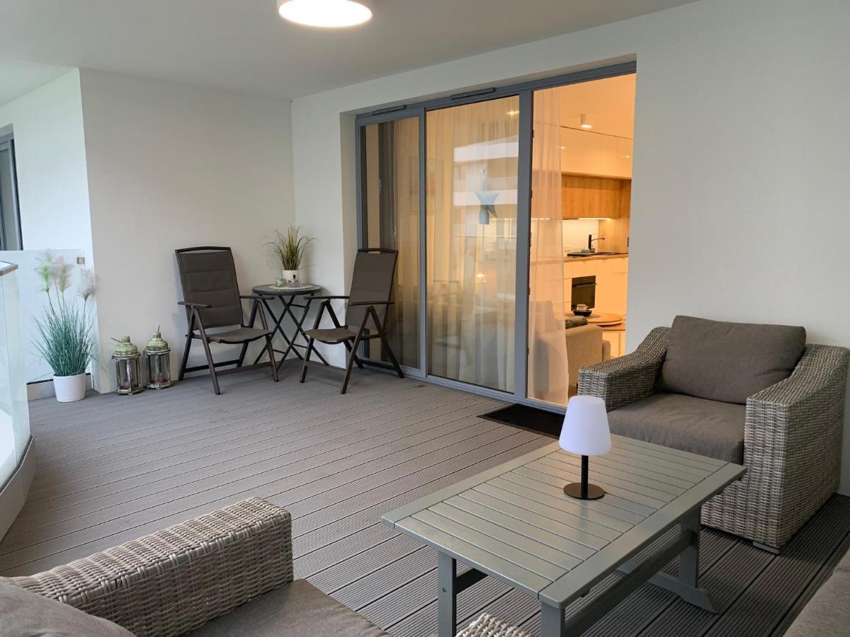 Lake View Sea Apartment Rogowo Pearl Ngoại thất bức ảnh