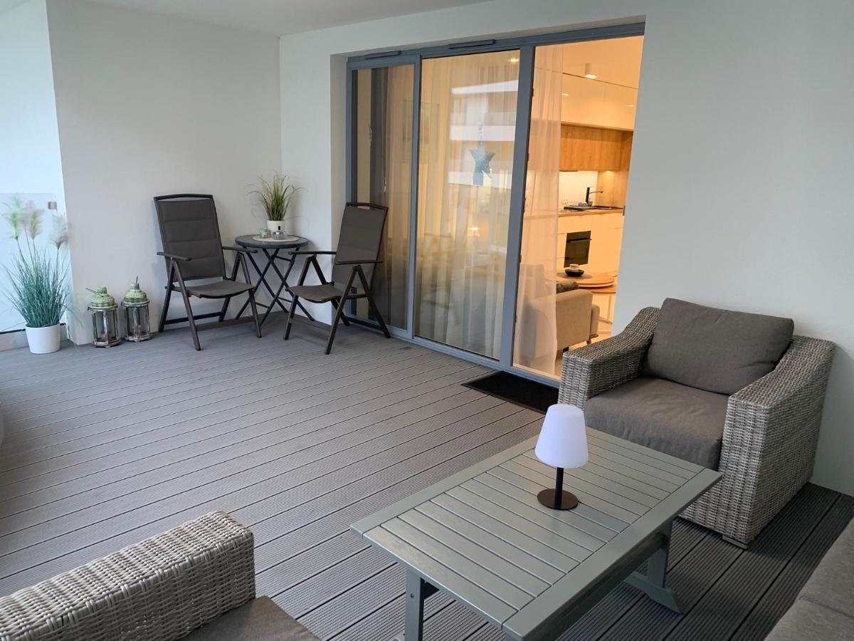 Lake View Sea Apartment Rogowo Pearl Ngoại thất bức ảnh